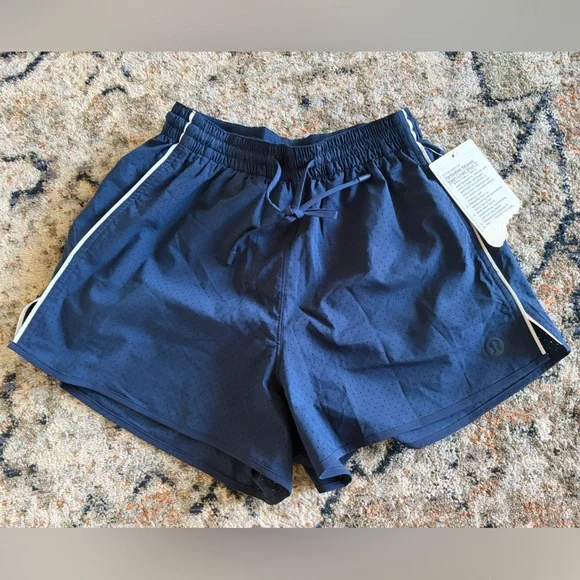 NWT Lululemon Court Rival High-Rise Short 3" *Perforated - Picture 5 of 9